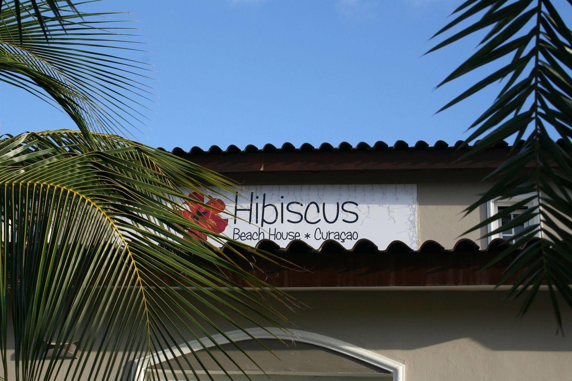 Hibiscus Beach House Willemstad Exterior photo